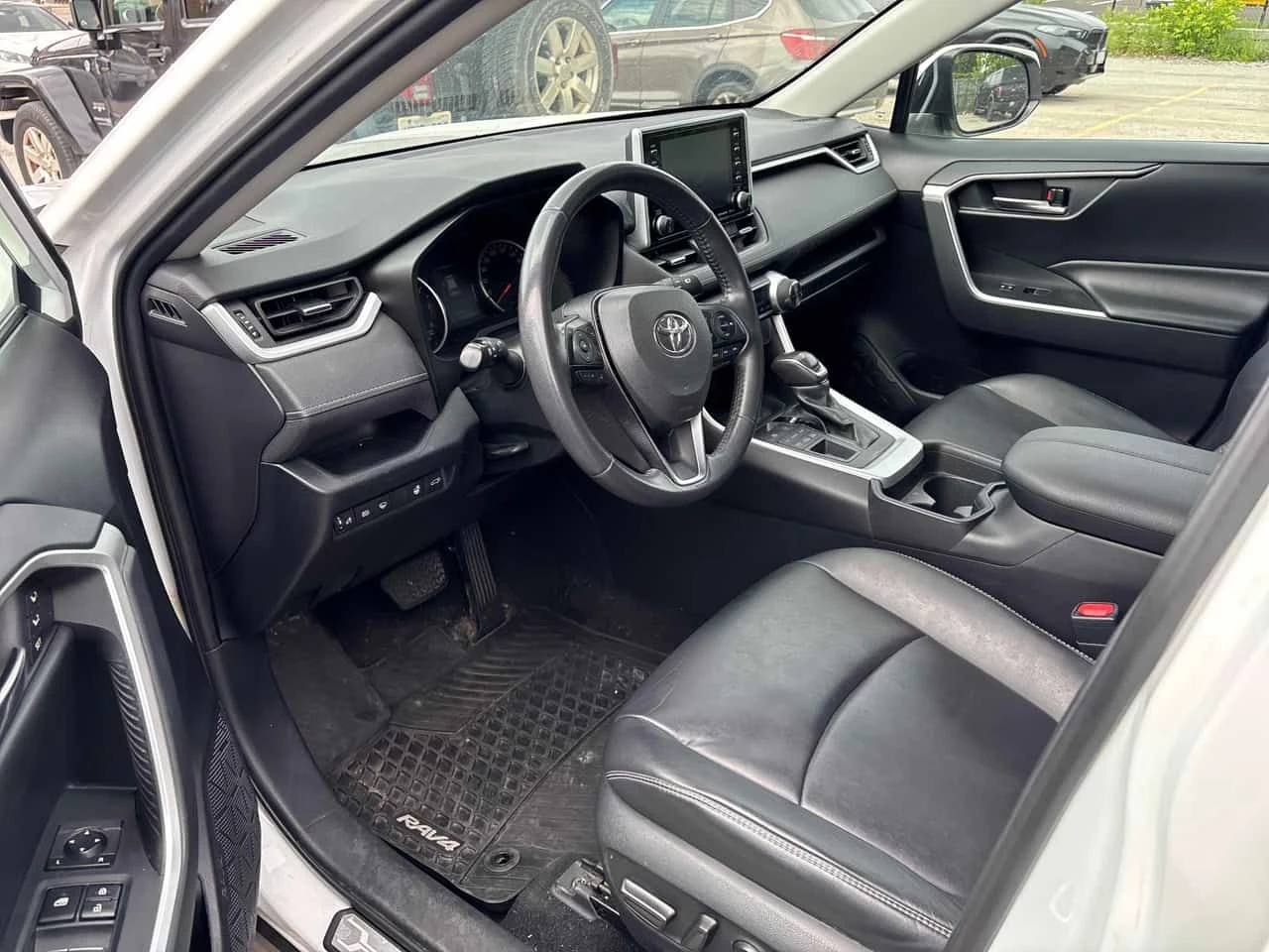 Toyota Rav4 * ПРЕДСТАВИТЕЛСТВО * CARFAX * АВТОКРЕДИТ, снимка 5 - Автомобили и джипове - 54996060