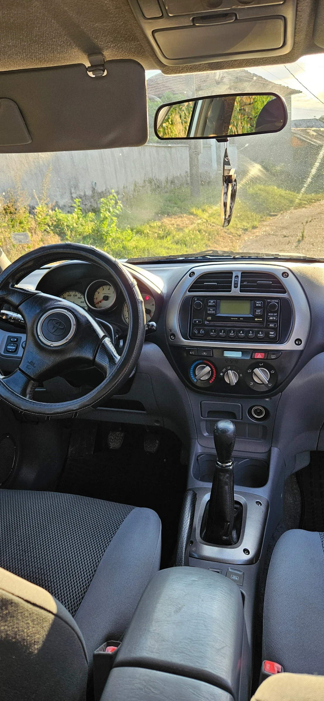 Toyota Rav4, снимка 6 - Автомобили и джипове - 55306228