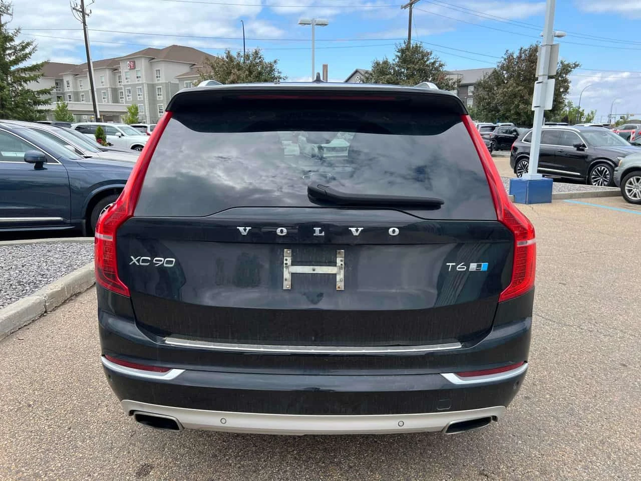 Volvo Xc90  Inscription / 360 / ОБДУХВАНЕ / CARFAX , снимка 4 - Автомобили и джипове - 55702117