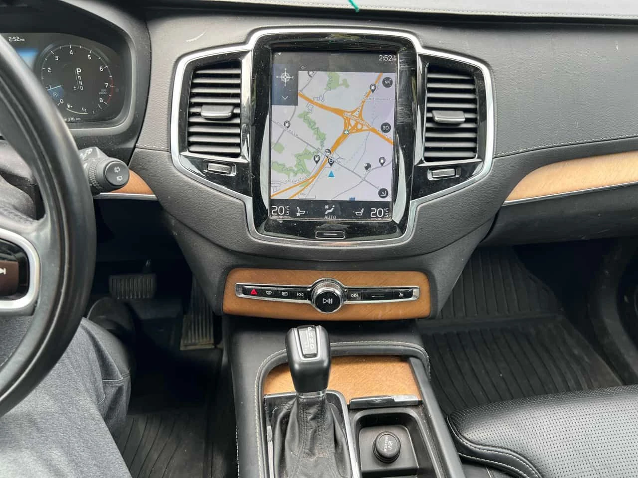 Volvo Xc90  Inscription / 360 / ОБДУХВАНЕ / CARFAX , снимка 9 - Автомобили и джипове - 55702117