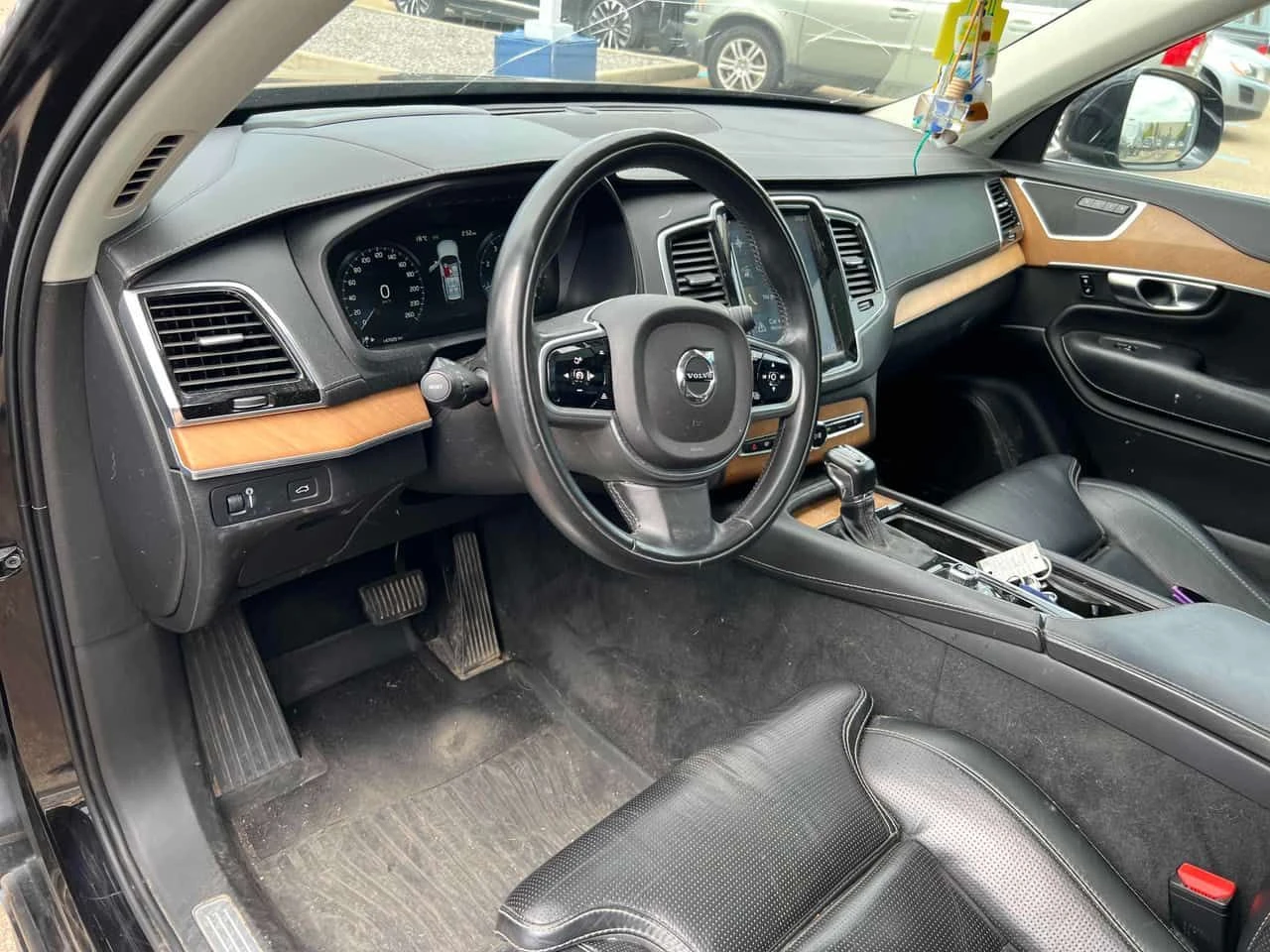 Volvo Xc90  Inscription / 360 / ОБДУХВАНЕ / CARFAX , снимка 5 - Автомобили и джипове - 55702117
