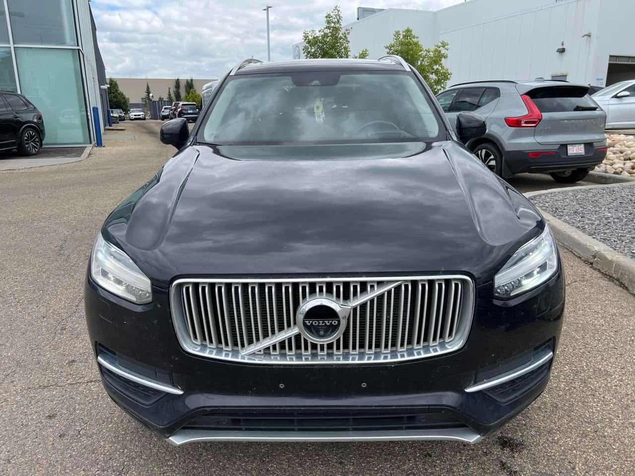 Volvo Xc90  Inscription / 360 / ОБДУХВАНЕ / CARFAX , снимка 6 - Автомобили и джипове - 55702117