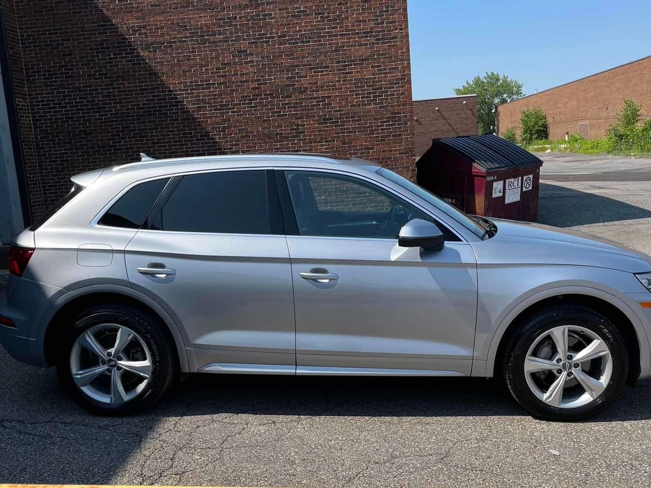 Audi Q5 * Progressiv * CARFAX * БЕЗ ПЪРВОНАЧАЛНА ВНОСКА, снимка 3 - Автомобили и джипове - 55797704