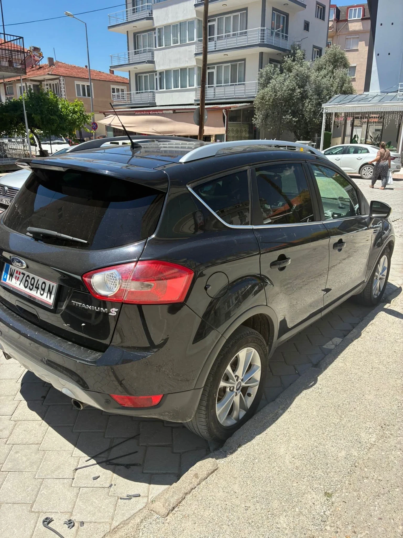 Ford Kuga Ford Kuga 2.0TDCi/140p.s-Automatic/Titanium, снимка 4 - Автомобили и джипове - 55833460