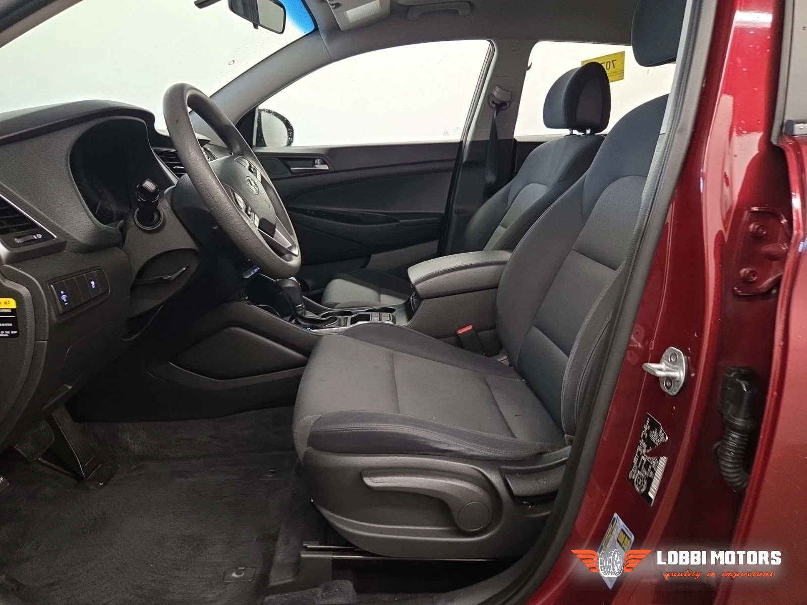 Hyundai Tucson, снимка 5 - Автомобили и джипове - 56296777