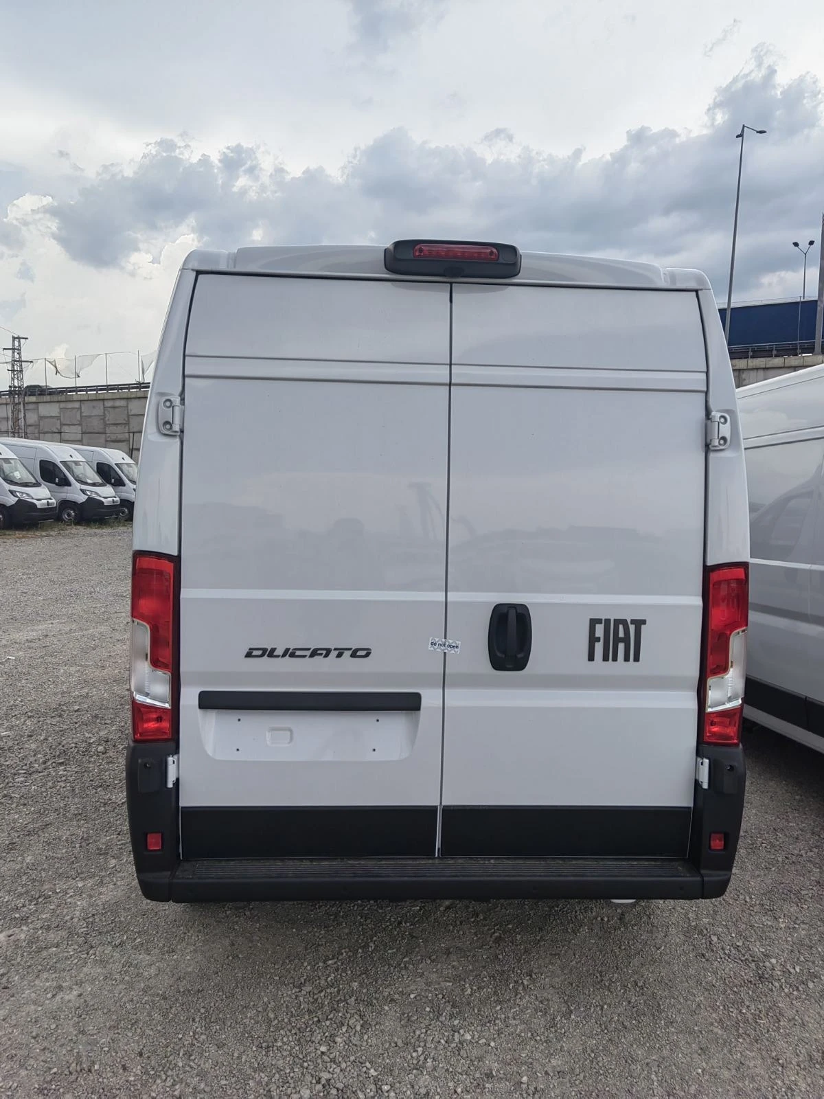 Fiat Ducato DUCATO L2H2 11, 5куб. м. 2. 2 BlueHDI 140 MT - изображение 4