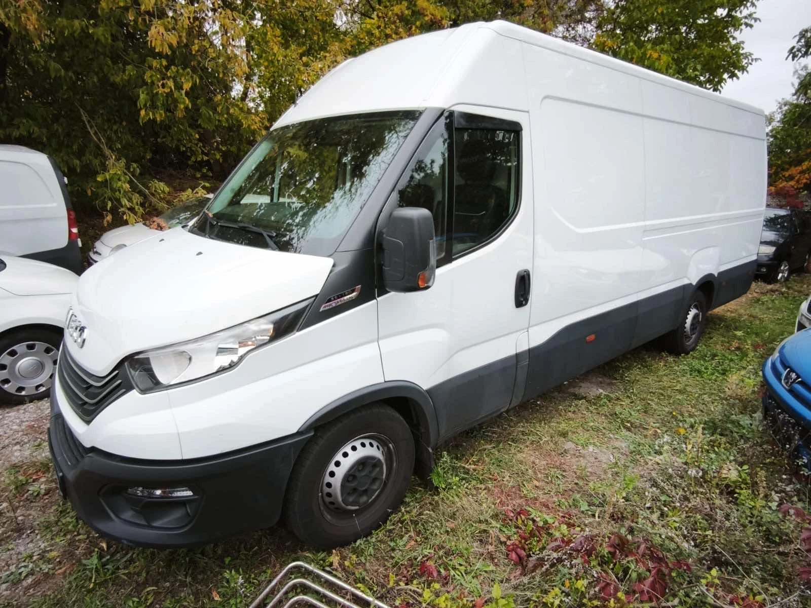 Iveco Daily, снимка 2 - Бусове и автобуси - 56446105