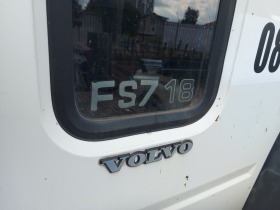 Volvo Fs Тристранен самосвал с кран, снимка 4