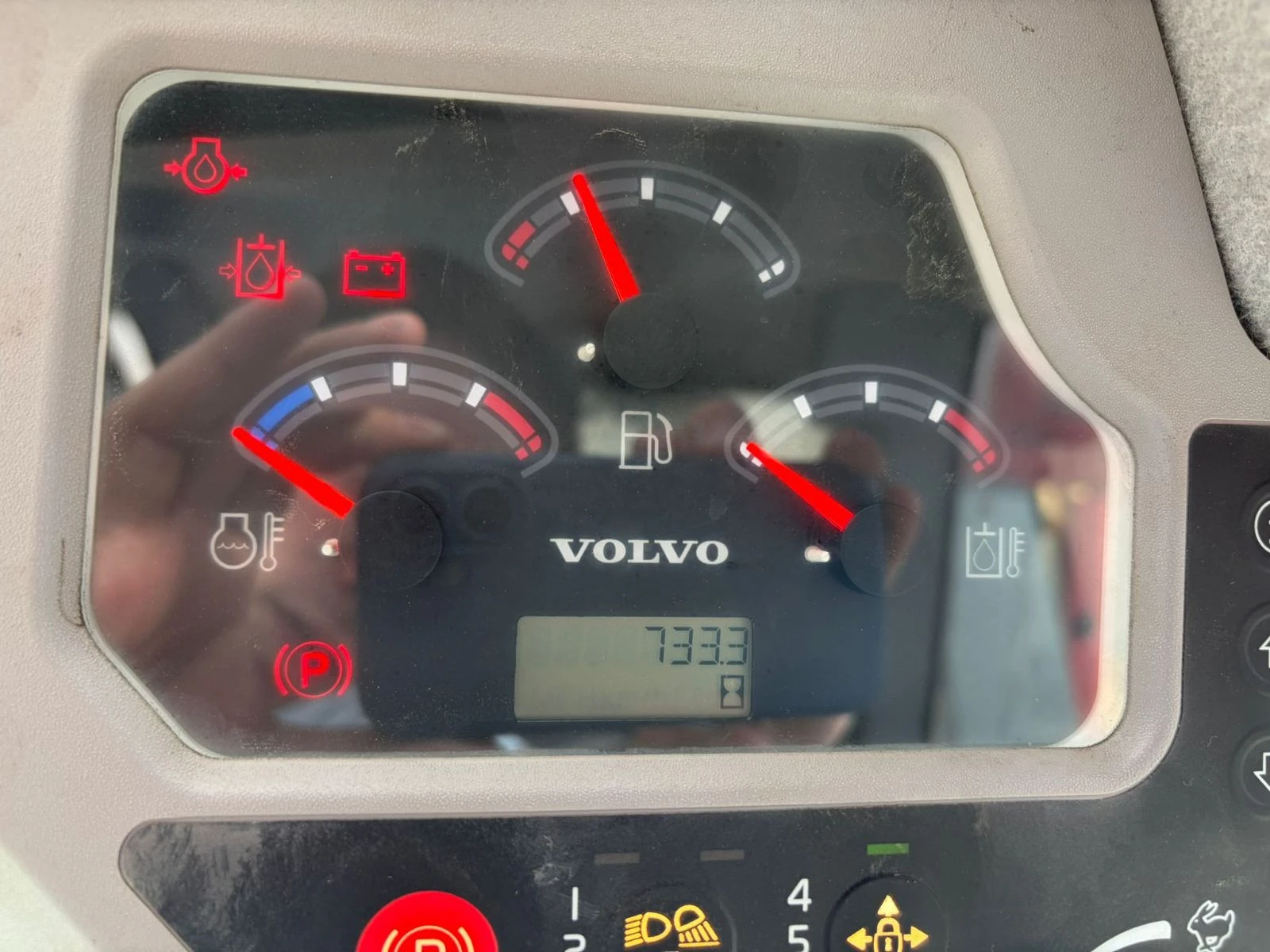 Мини челни товарачи Volvo MC 70C / КЛИМАТИК, снимка 12 - Индустриална техника - 55403669