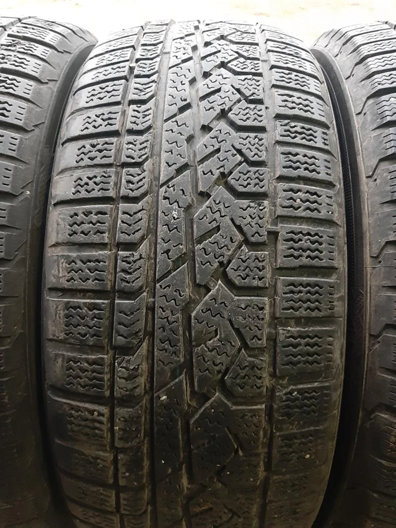 Гуми Зимни 265/65R17, снимка 6 - Гуми и джанти - 35189996