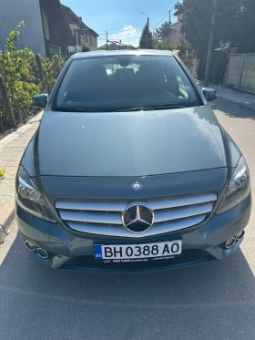 Mercedes-Benz B 180, снимка 1