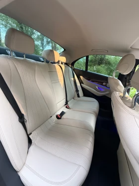 Mercedes-Benz E 300, снимка 9
