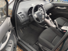 Toyota Auris 1.4 VVT-i , снимка 10 - Автомобили и джипове - 42620805