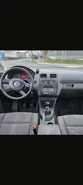 VW Touran VW Touran 2.0 TD? 140? От първия собственик Герма, снимка 8