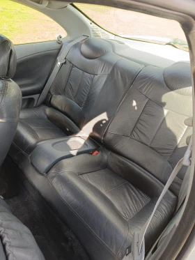 Renault Megane Coach 1.6 16v - 1100 € / 2151.41 лв. - 11704110 7