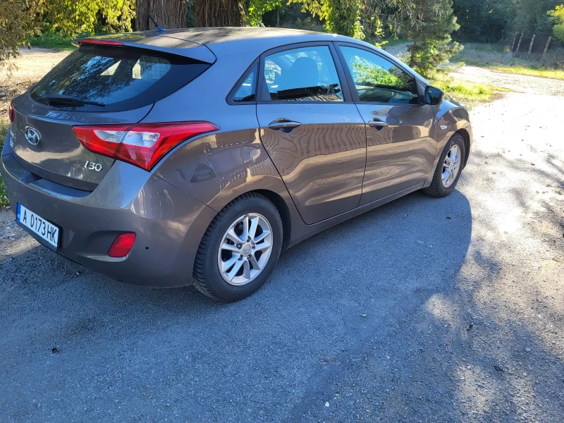 Hyundai I30 1.4i....LPG, снимка 4 - Автомобили и джипове - 47432723