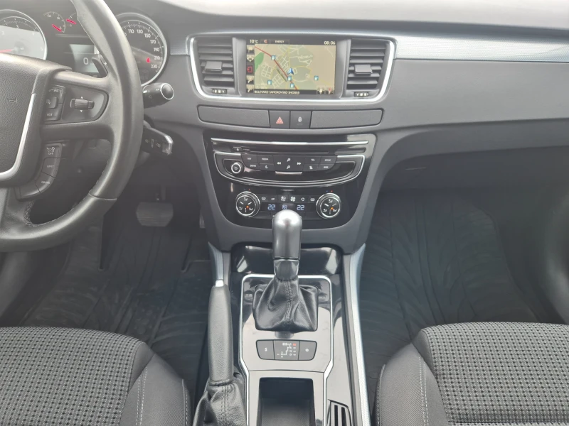 Peugeot 508 SW AUT NAVI KAMERA, снимка 11 - Автомобили и джипове - 49595559