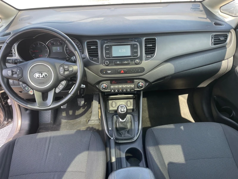 Kia Carens 1.7 CRDi 6+ 1, снимка 9 - Автомобили и джипове - 50645750