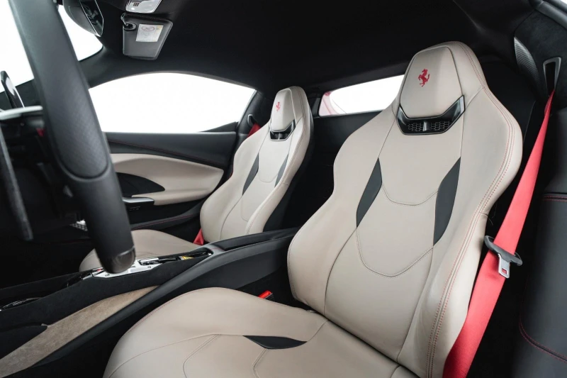 Ferrari 296GTB CARBON CERAMIC LED, снимка 7 - Автомобили и джипове - 51508862