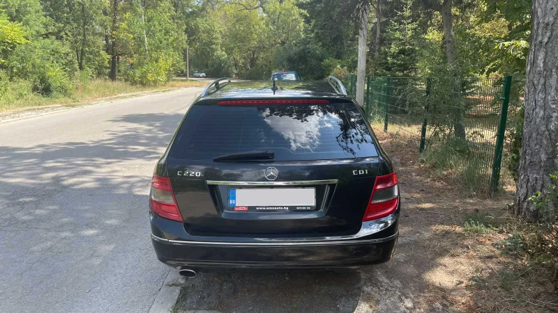 Mercedes-Benz C 220 W204, снимка 7 - Автомобили и джипове - 52675334
