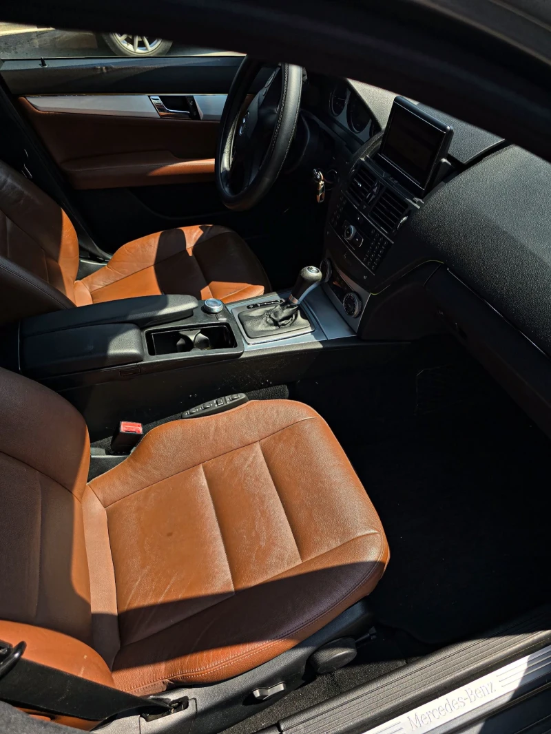 Mercedes-Benz C 320 320Cdi Avangard 4matic, снимка 6 - Автомобили и джипове - 52579857