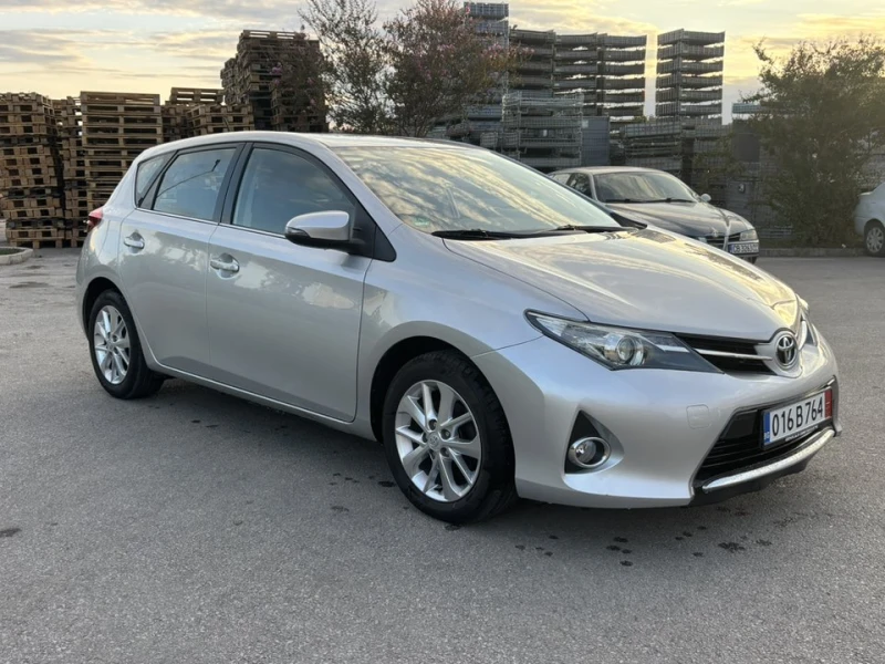 Toyota Auris 1.6 БЕНЗИН  EURO5 