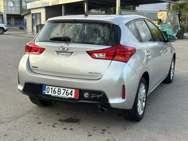 Toyota Auris 1.6 БЕНЗИН  EURO5 , снимка 5 - Автомобили и джипове - 51540226