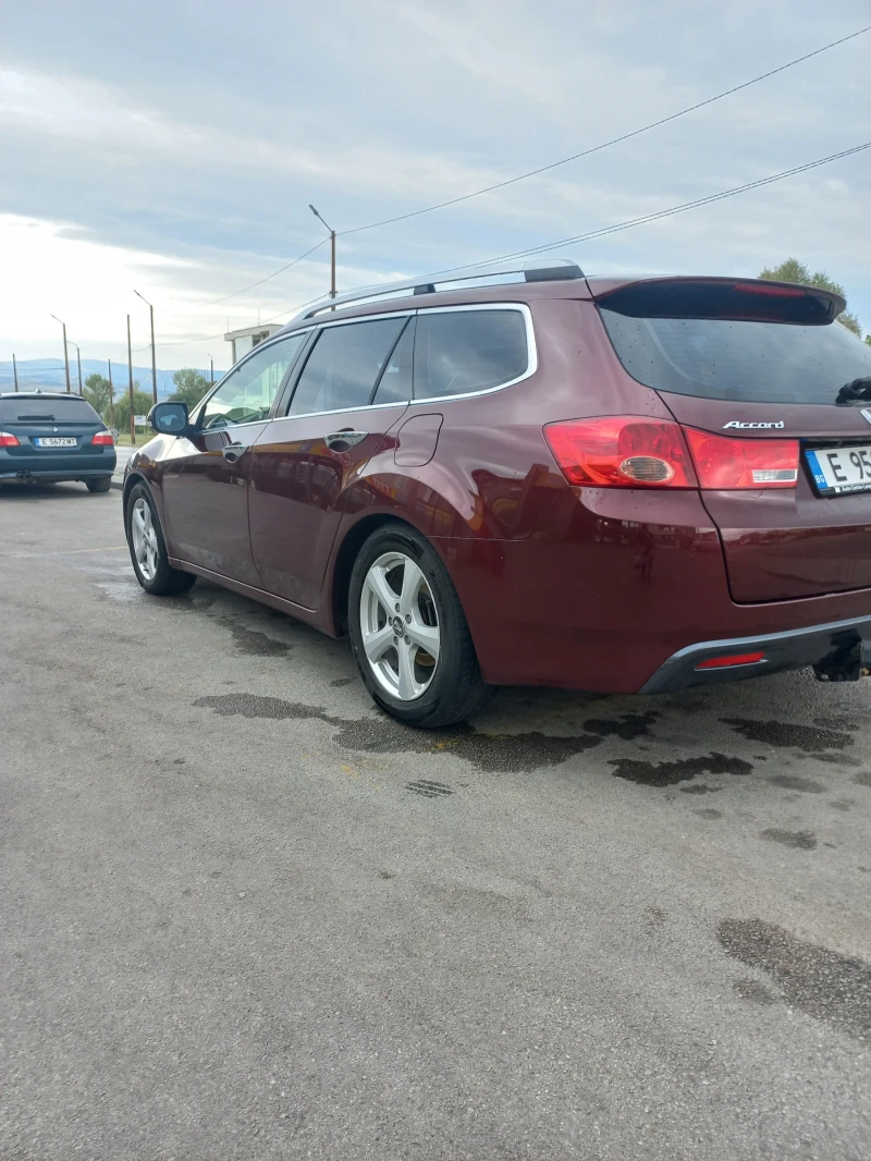 Honda Accord, снимка 8 - Автомобили и джипове - 52598104