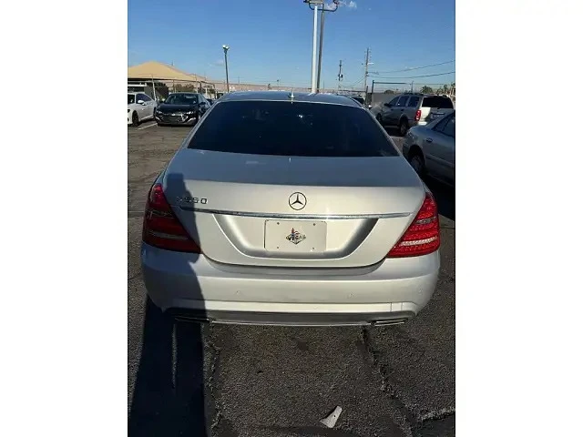 Mercedes-Benz S 550 AMG  * * ЗАДНО * * CARFAX * * АВТО КРЕДИТ * * , снимка 4 - Автомобили и джипове - 53038811