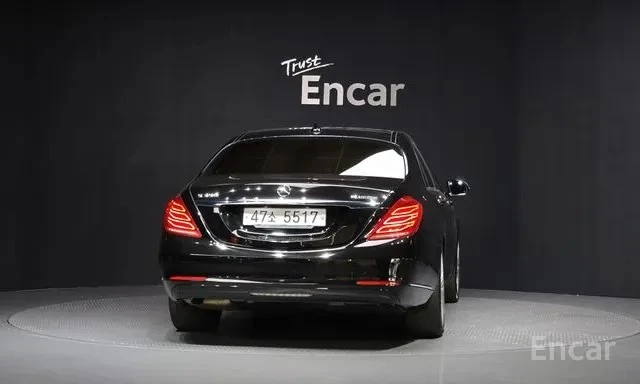 Mercedes-Benz S 350 4MATIC/ОБДУХВАНЕ/ПАНОРАМА/ДИСТРОНИК/360, снимка 4 - Автомобили и джипове - 55092665