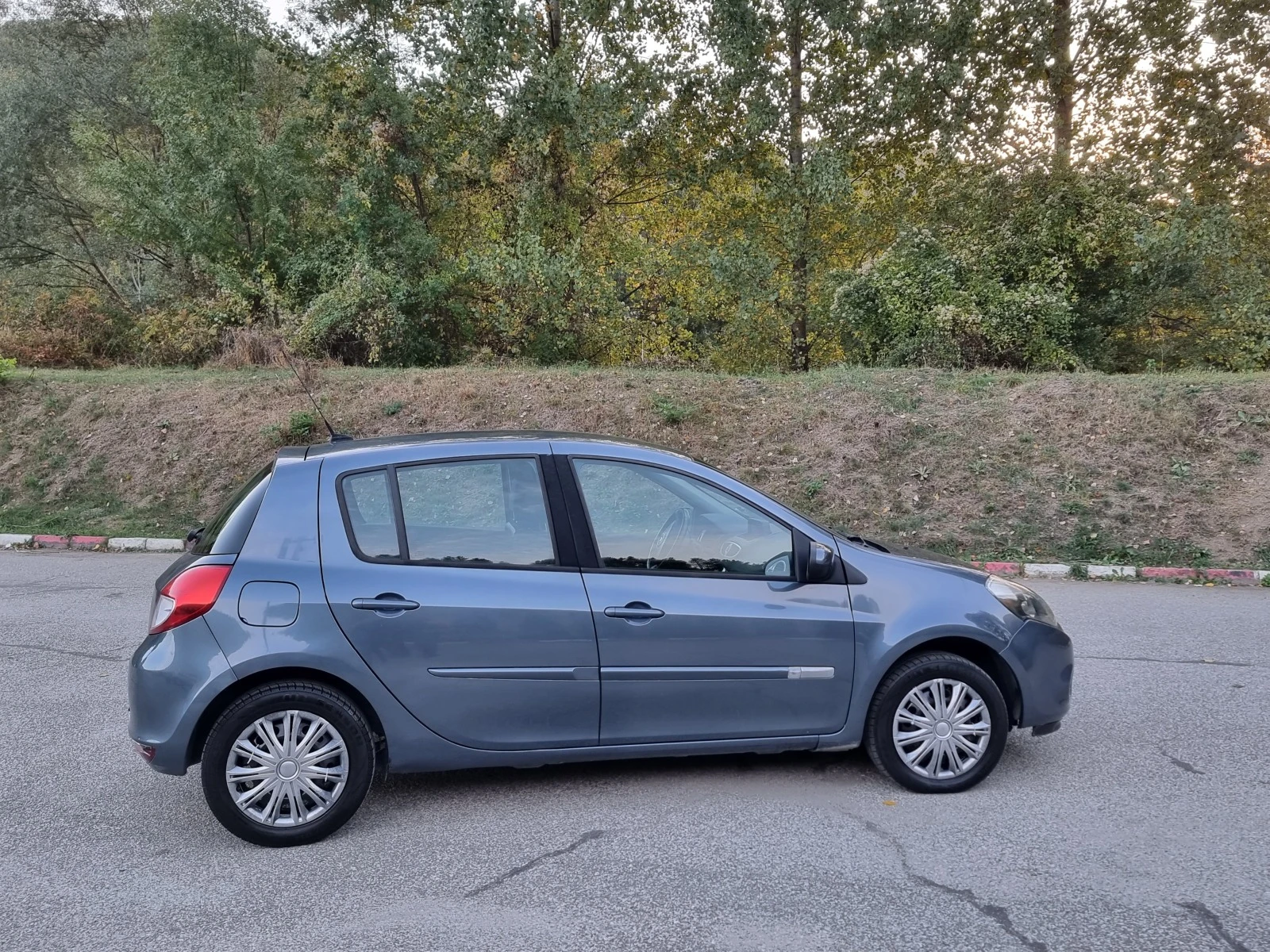 Renault Clio 1.2 GAZ/FACELIFT/NAVIGACIA/EURO5 - изображение 7