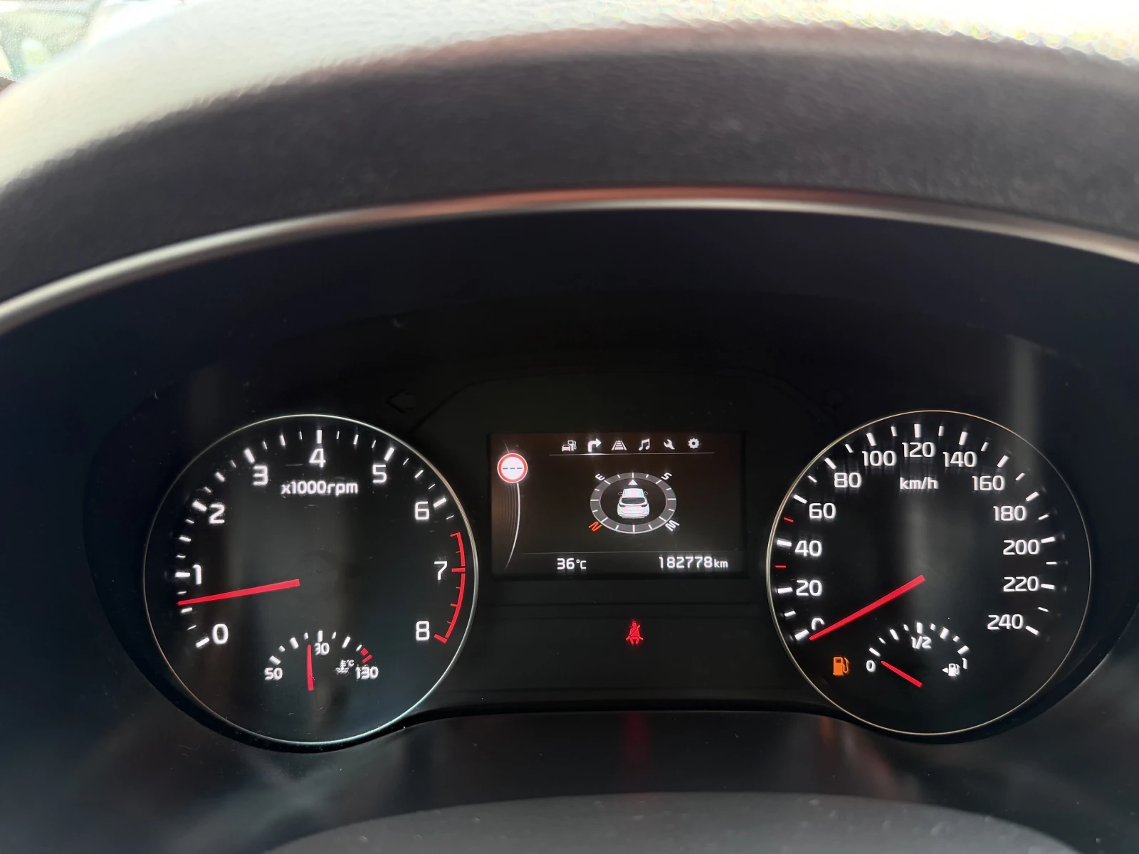 Kia Sportage 1.6* ������* 2018���.* Apple* CarPlay* * *  | Mobile.bg � ����������� 15