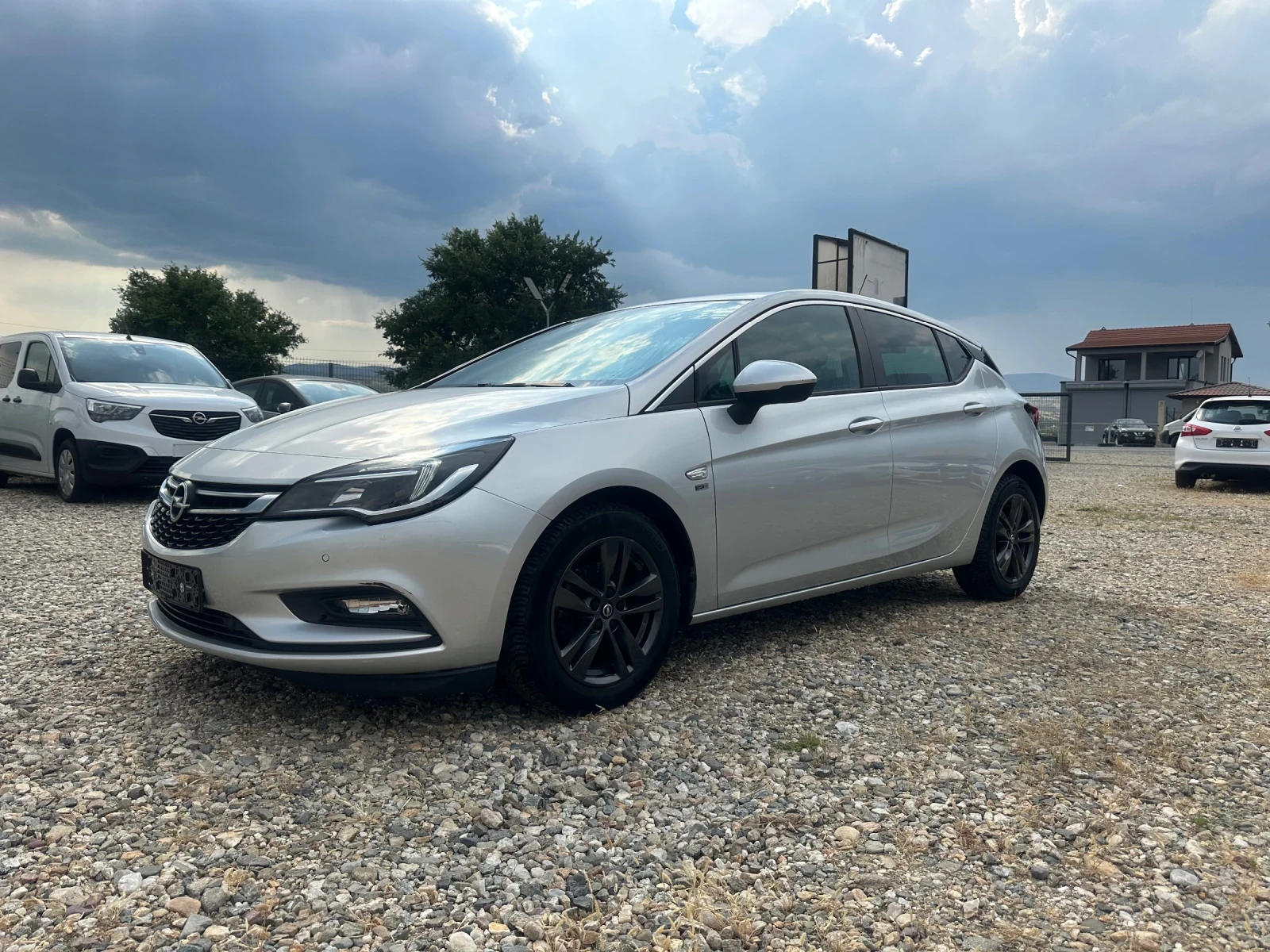 Opel Astra 1, 6 CDTI 120 Years Edition | Mobile.bg   1