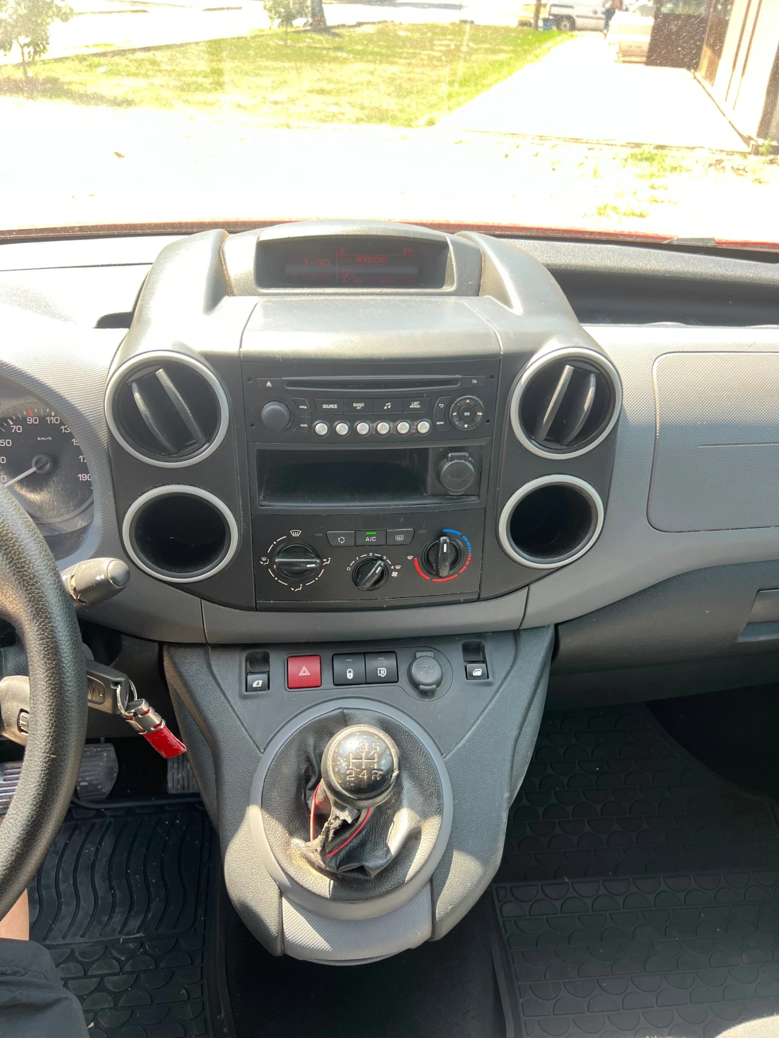 Citroen Berlingo 1.6HDi - изображение 9
