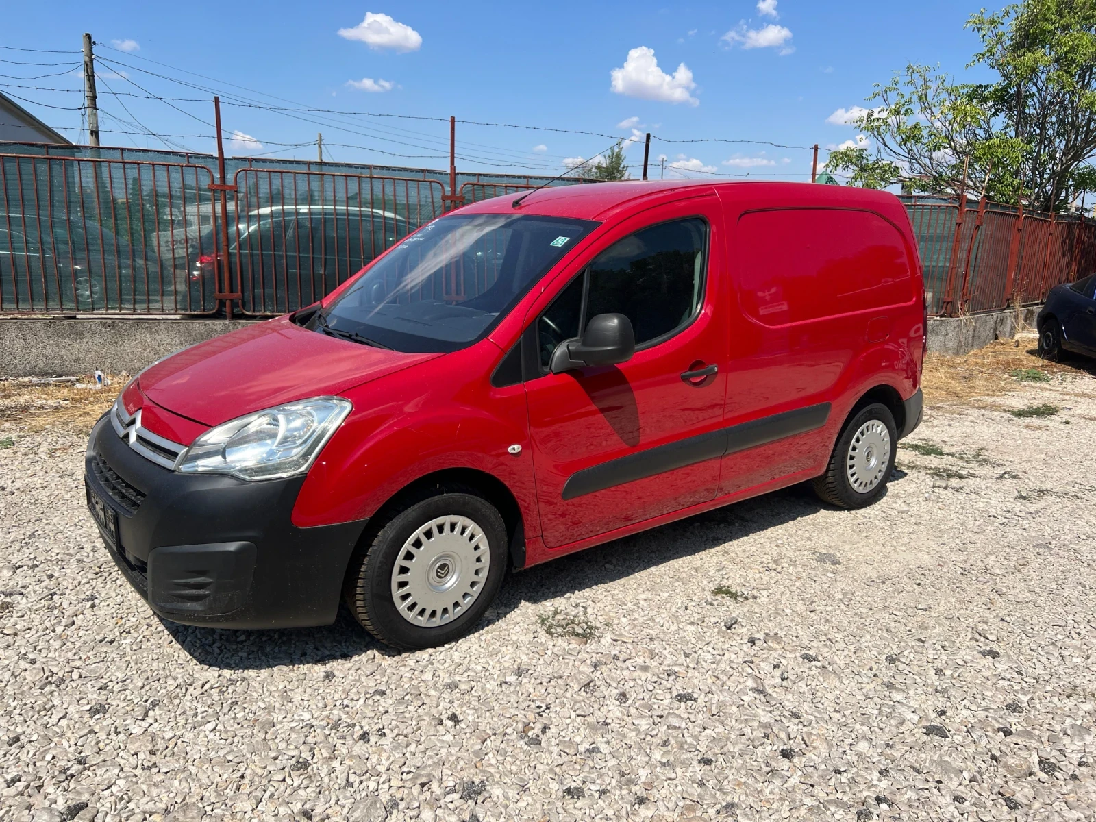 Citroen Berlingo 1.6HDi - изображение 2
