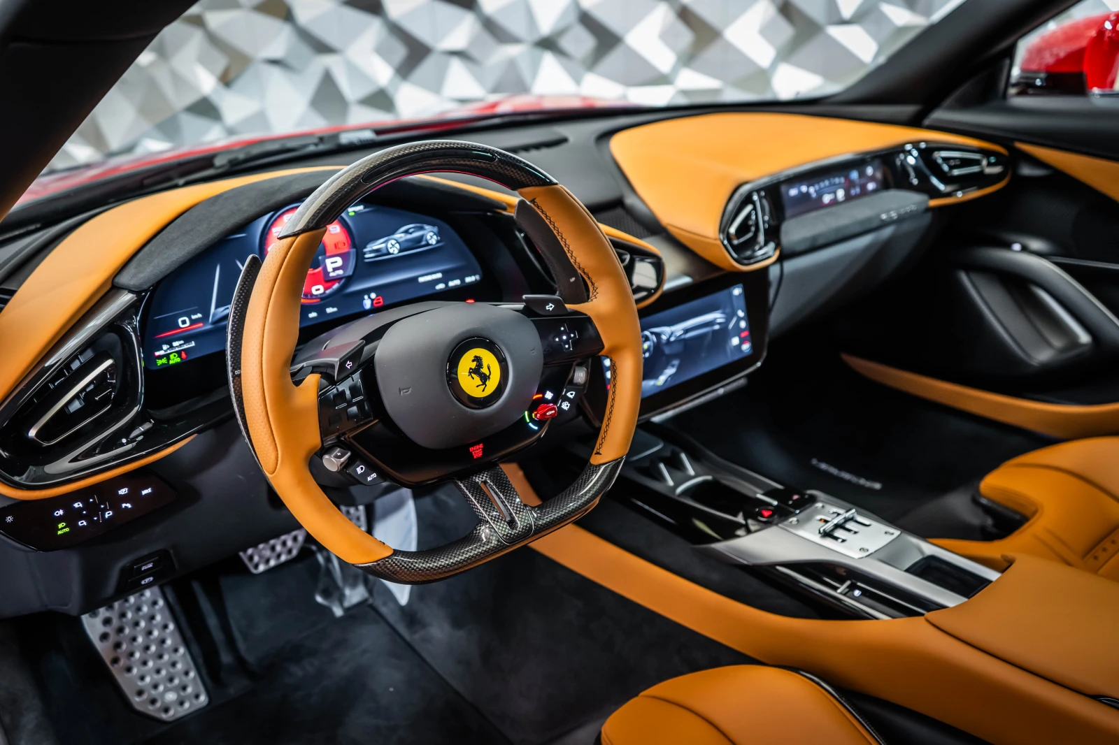 Ferrari 812 Superfast 12 Cilindri Rosso Corsa / Cuoio interior - изображение 8