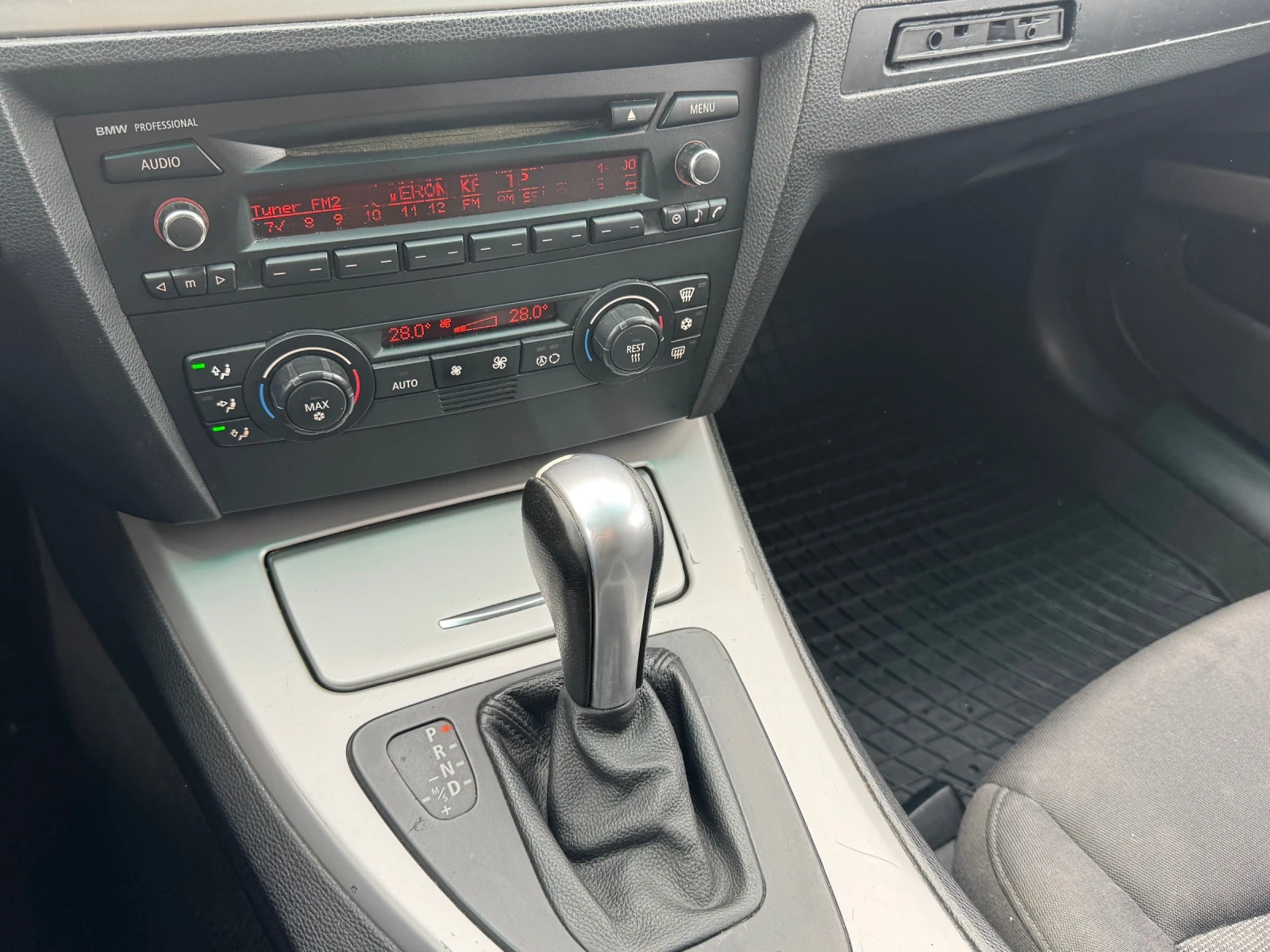 BMW 320 D AVTOMATIK! | Mobile.bg   7