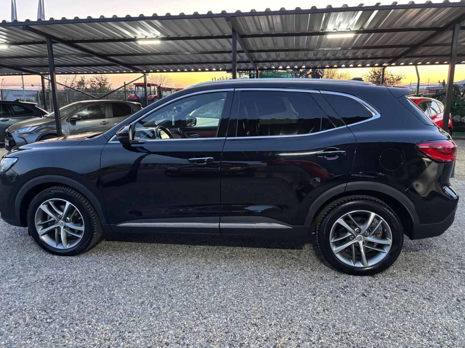 Mg EHS Plug in Hybrid/Bose/Pano/CarPlay/360/Virtual - изображение 6