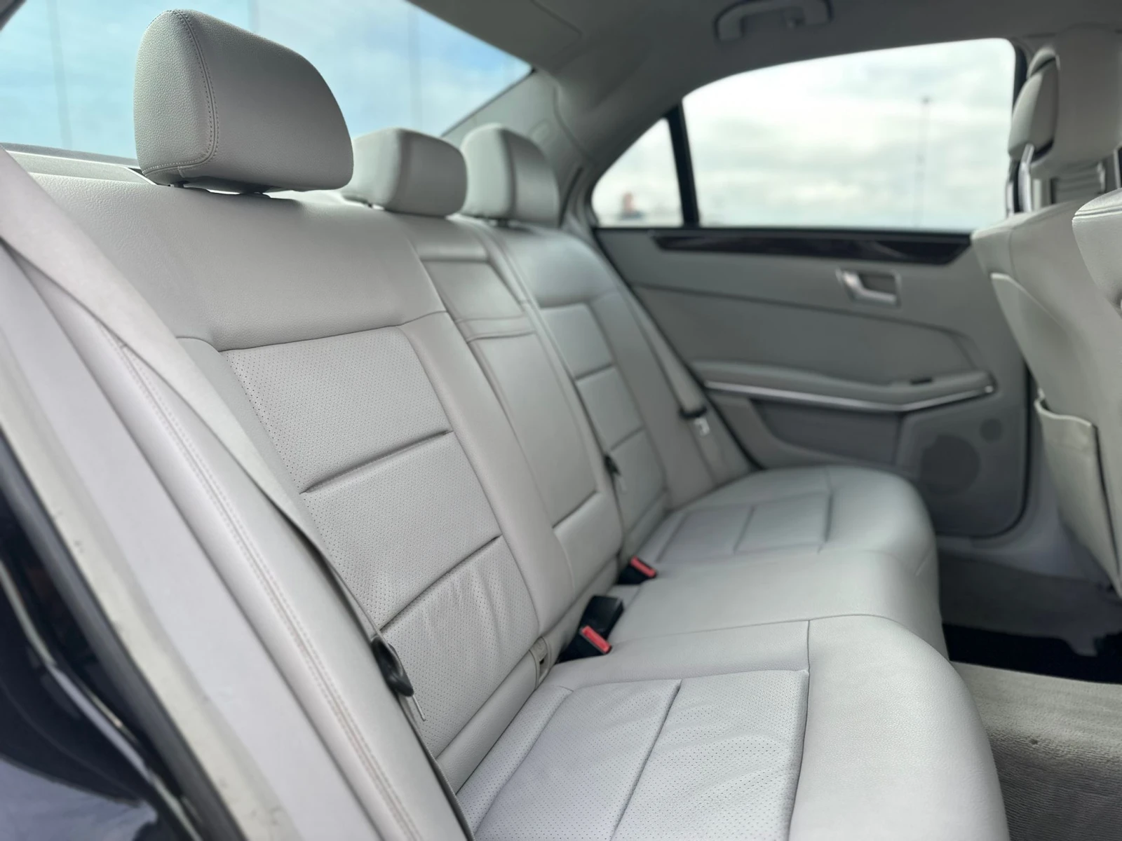 Mercedes-Benz E 200 / 2.0I / TURBO / 184HP / EURO 5 / - изображение 10