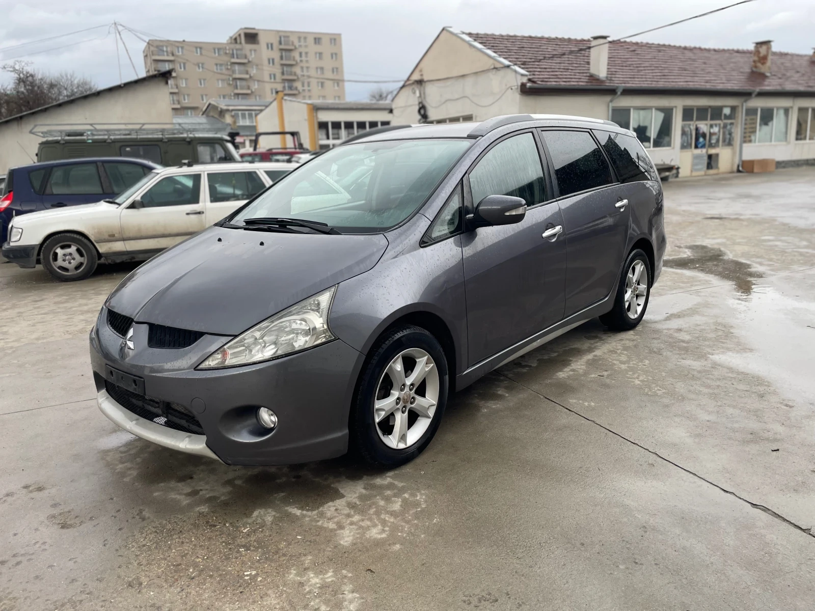 Mitsubishi Grandis 2.4 Бензин  - изображение 2