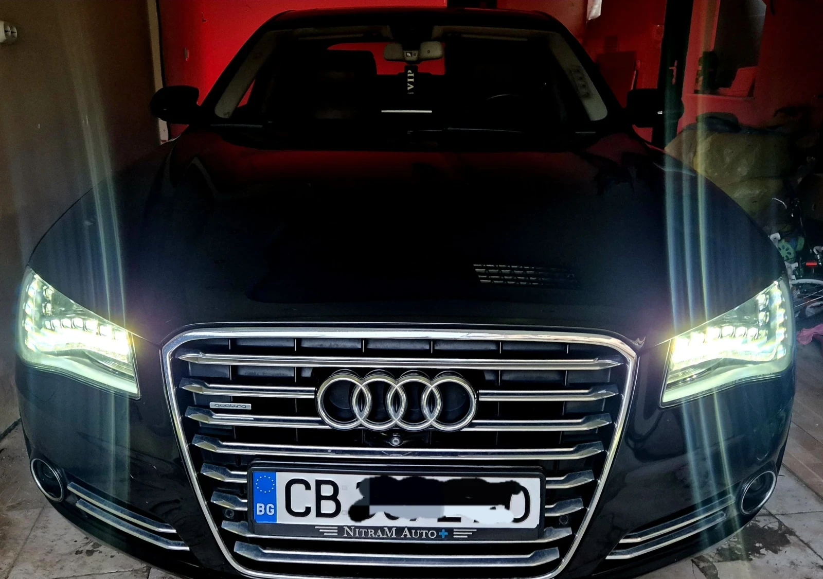 Audi A8, снимка 8 - Автомобили и джипове - 53713125