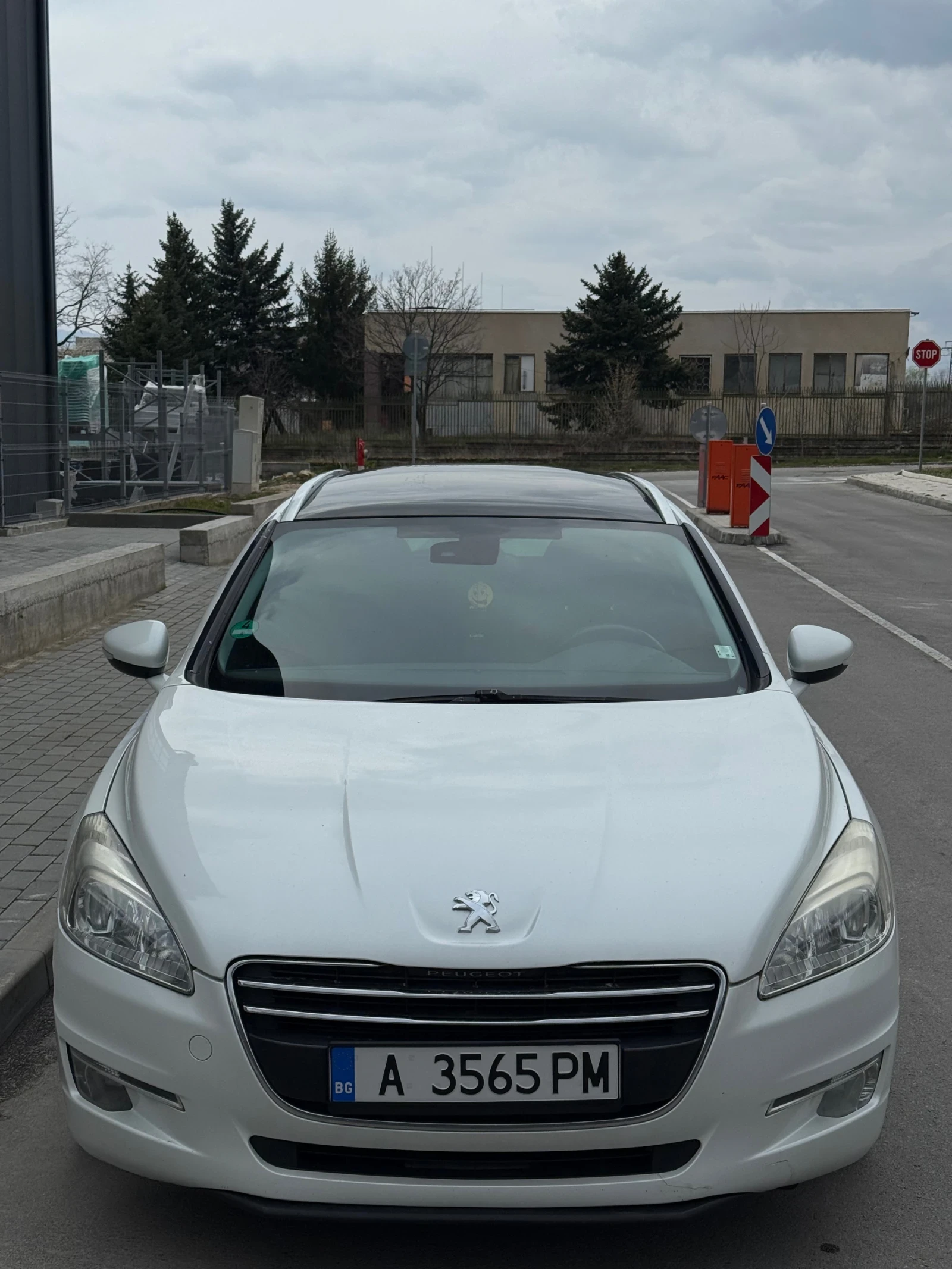 Peugeot 508 2.0 HDI 163 hp * Панорама* * Подгрев* * KeyLess* , снимка 5 - Автомобили и джипове - 53960844