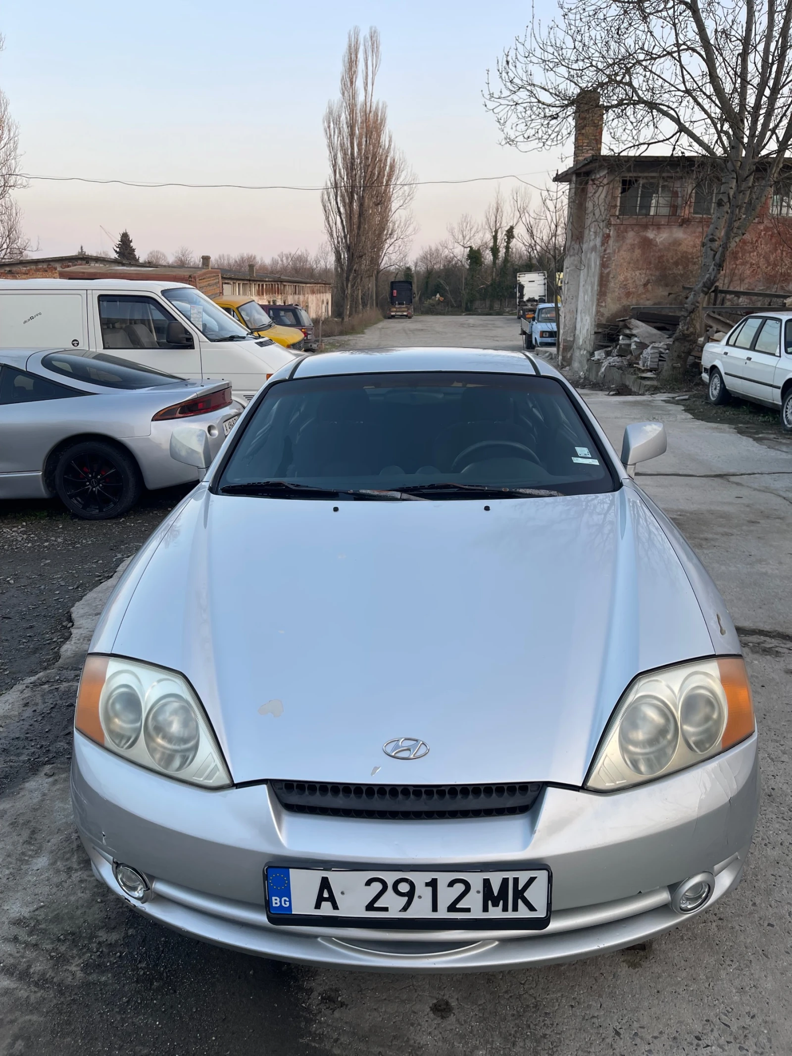 Hyundai Coupe 1.6, снимка 7 - Автомобили и джипове - 53979223