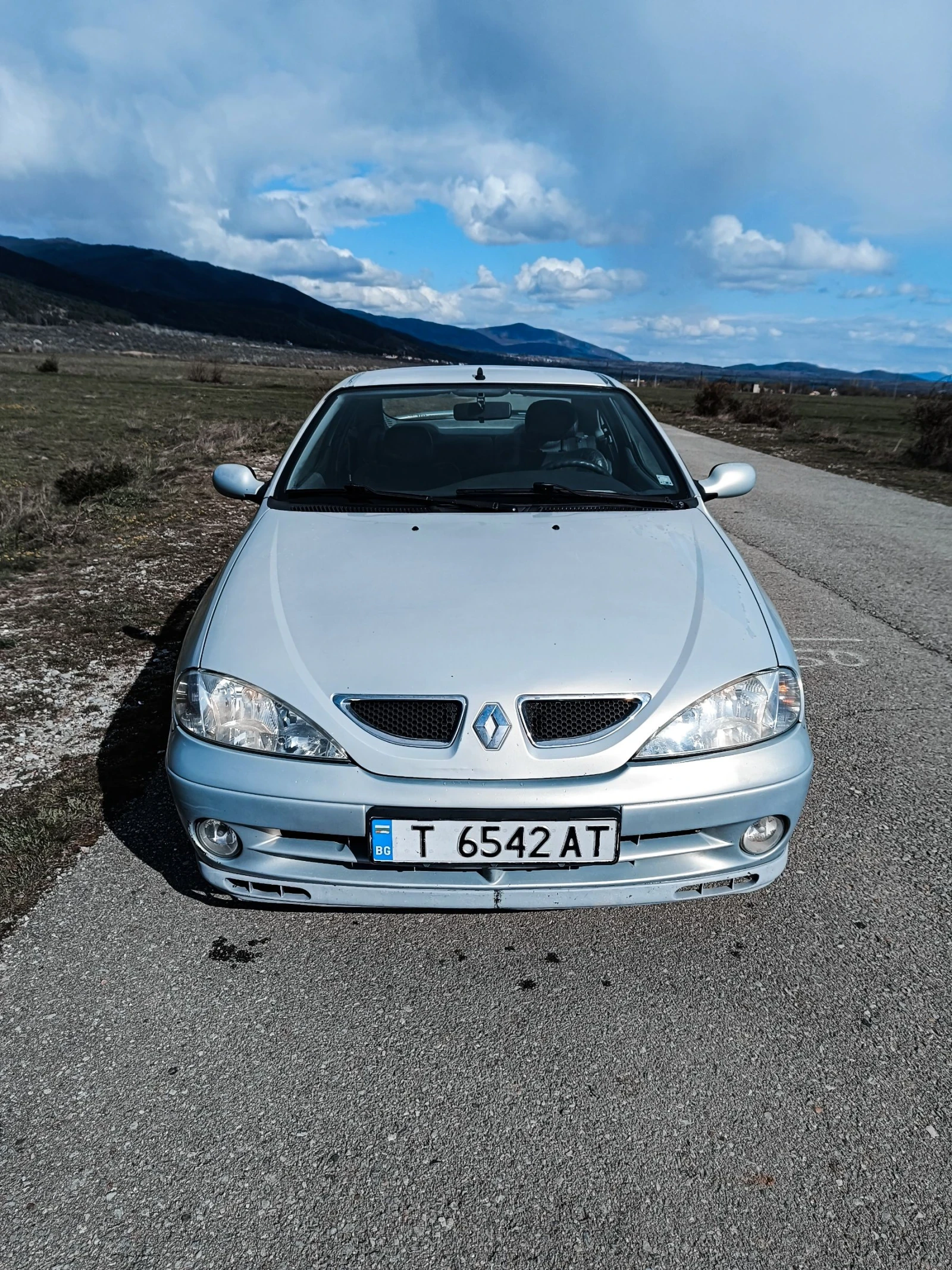 Renault Megane Coach 1.6 16v