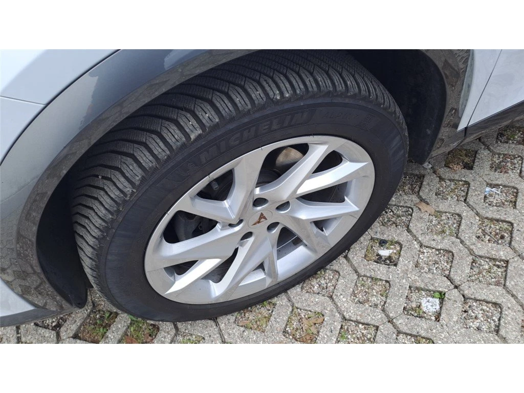 Cupra Formentor Formentor, снимка 14 - Автомобили и джипове - 54176464