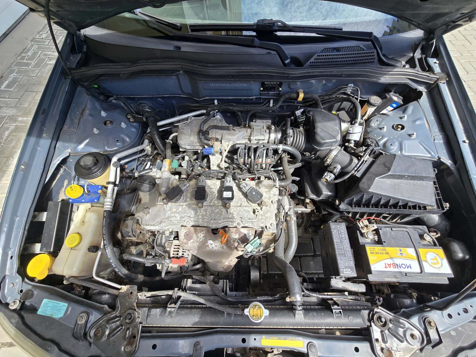 Nissan Almera Газова уредба, снимка 15 - Автомобили и джипове - 54217779