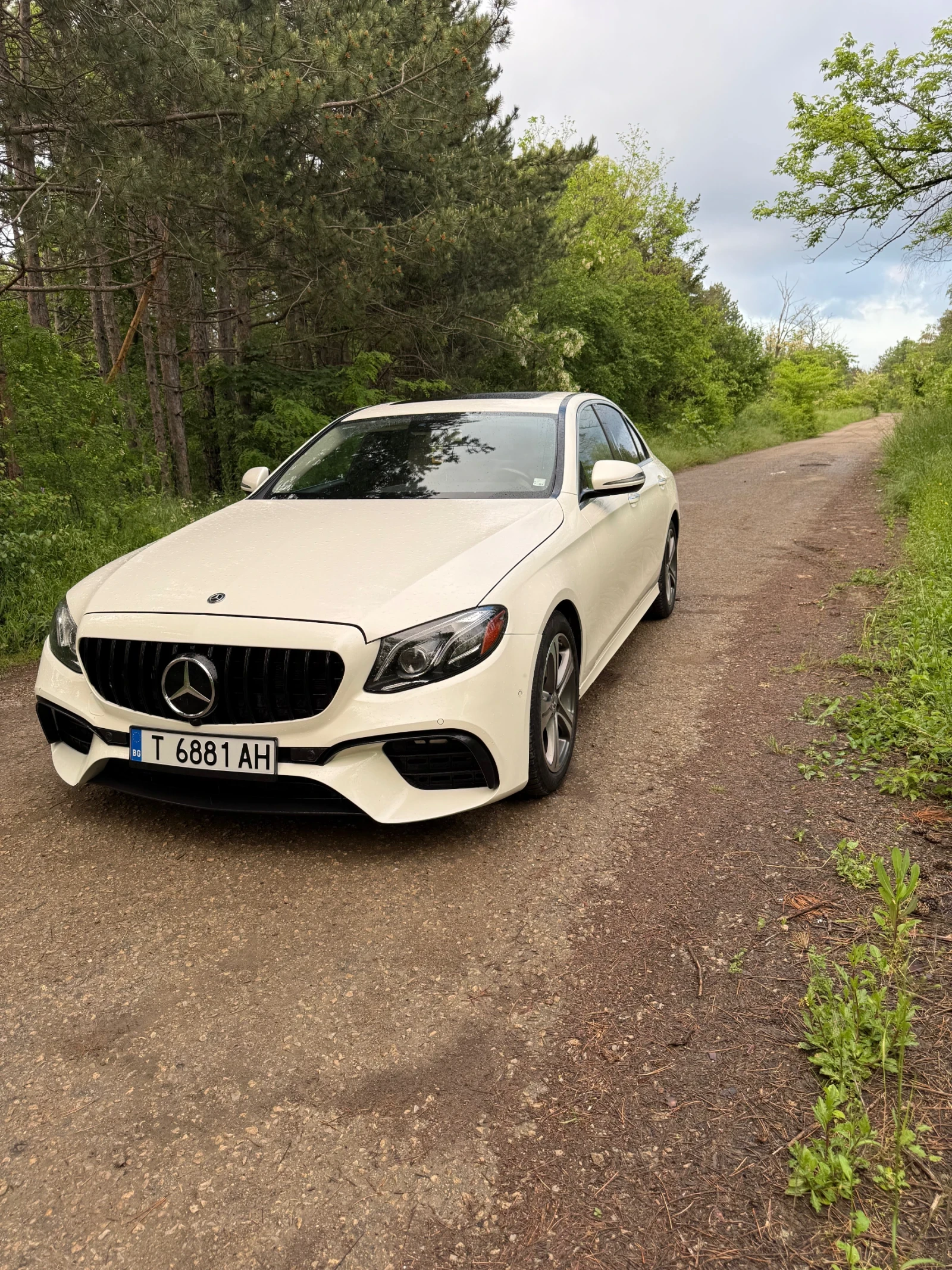 Mercedes-Benz E 300, снимка 3 - Автомобили и джипове - 54646476