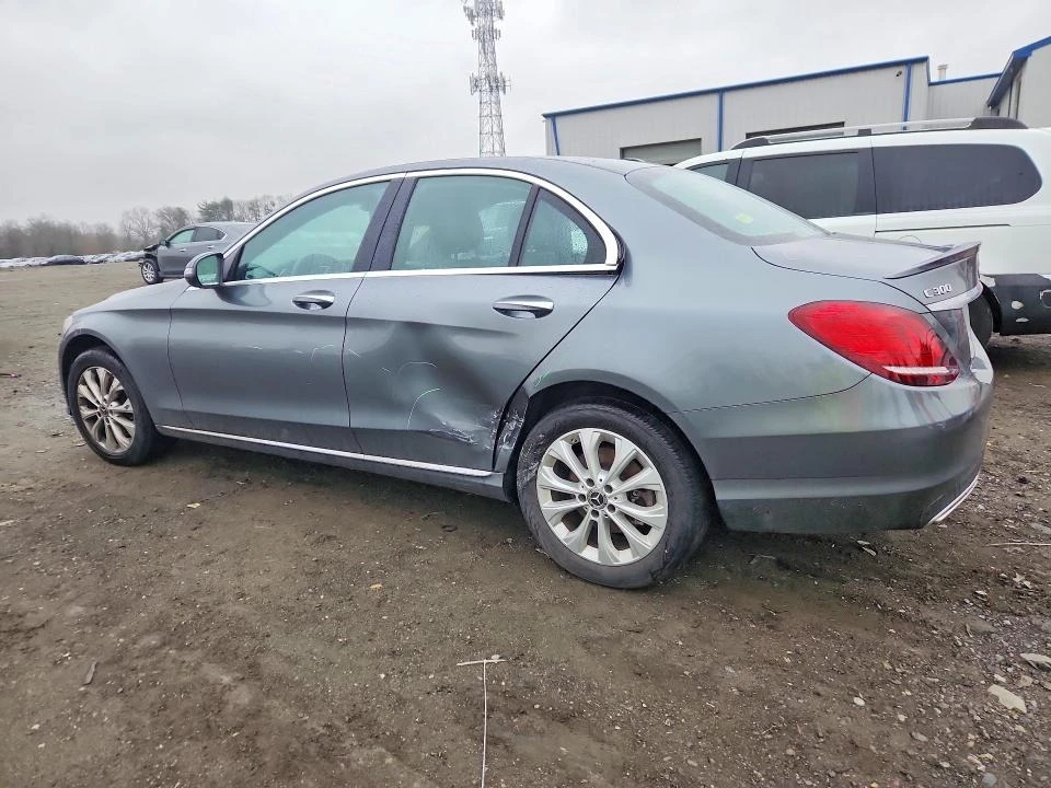 Mercedes-Benz C 200, снимка 2 - Автомобили и джипове - 54656110