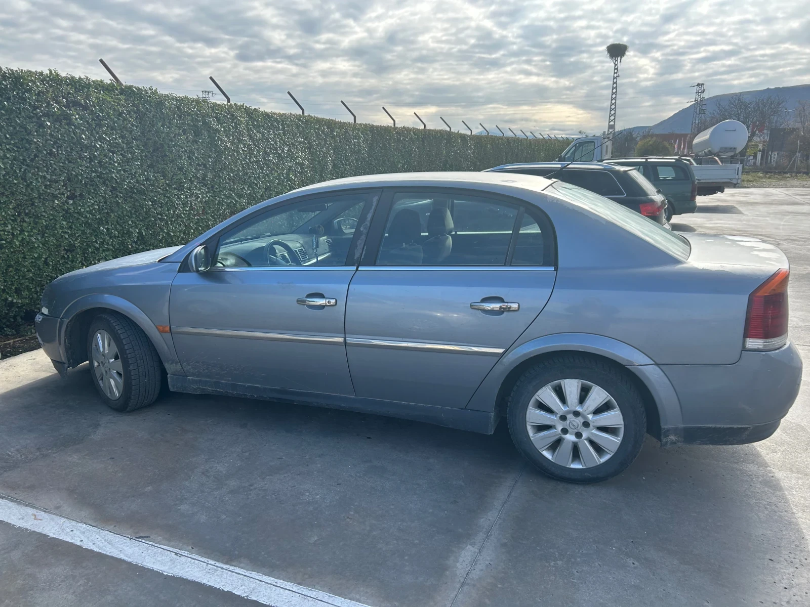 Opel Vectra C, снимка 3 - Автомобили и джипове - 54676045
