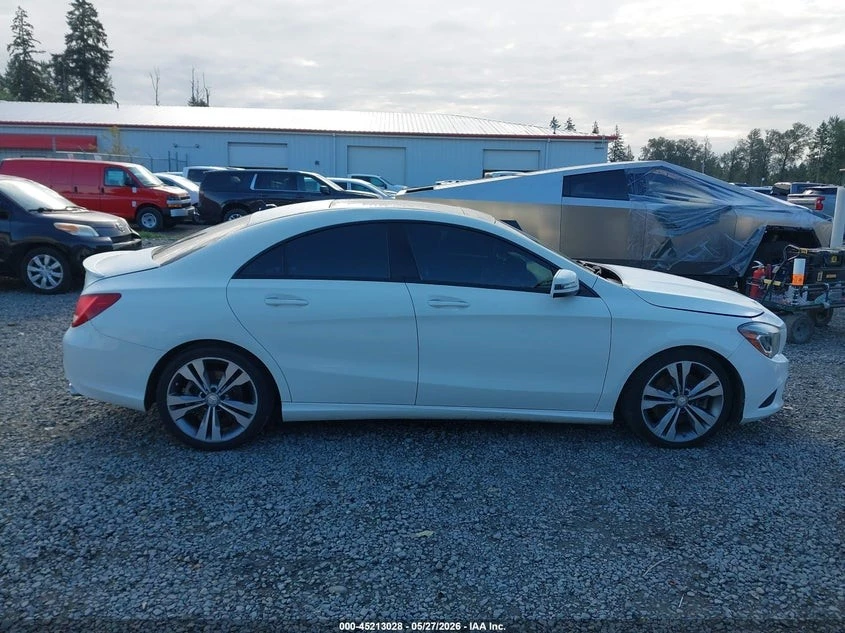 Mercedes-Benz CLA 250 КОЖА* ПОДГРЕВ* ПАНО* ВИДЕО, снимка 12 - Автомобили и джипове - 54942789